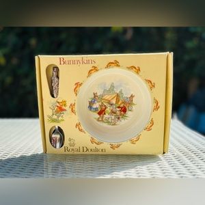 Vintage Royal Doulton Bunnykins 1984 2 pc nursery set box bowl spoon campsite